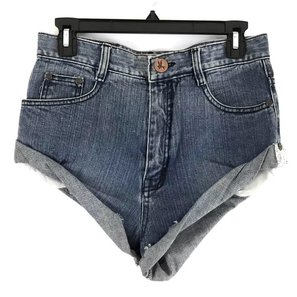 One Teaspoon Pants - One Teaspoon Vintage Bandits Denim Shorts